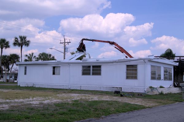 Mobile Home Demolition in Wentzville