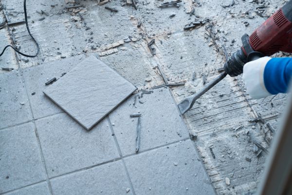 Flooring Removal Service in Wentzville